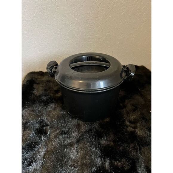 Pampered Chef Rice Cooker Plus Microwave 3qt #2779 Steamer Retired W/Locking Lid - Picture 1 of 5